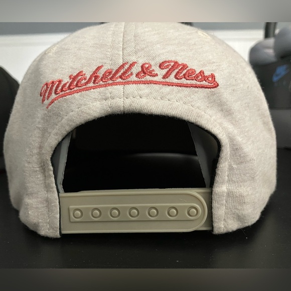 Lot of 5 Chicago Bulls SnapBack Caps Hats! Mitchell + Ness New Era Jordan Nike - Picture 14 of 16